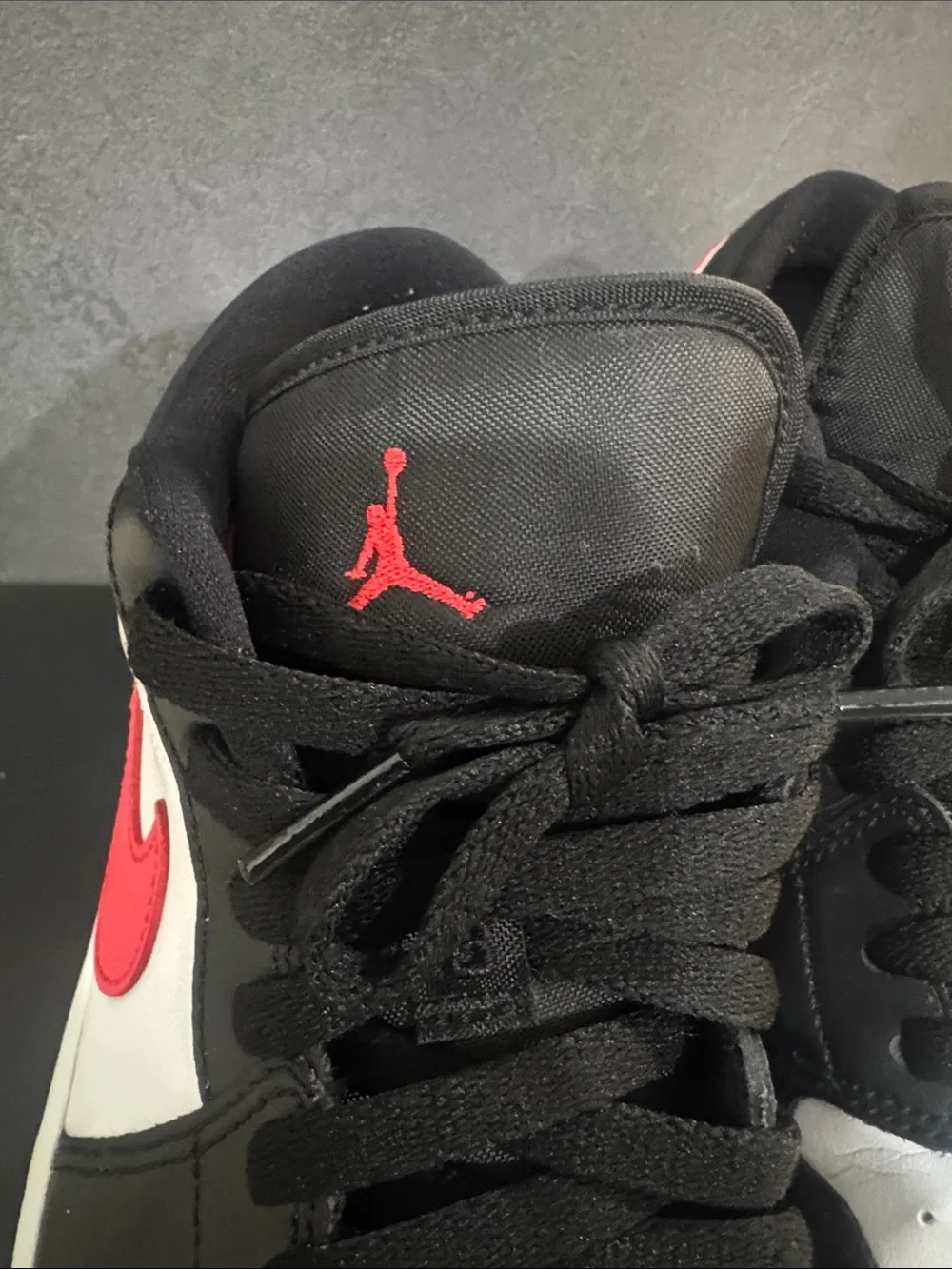 Nike Air Jordan 1 Low Siren